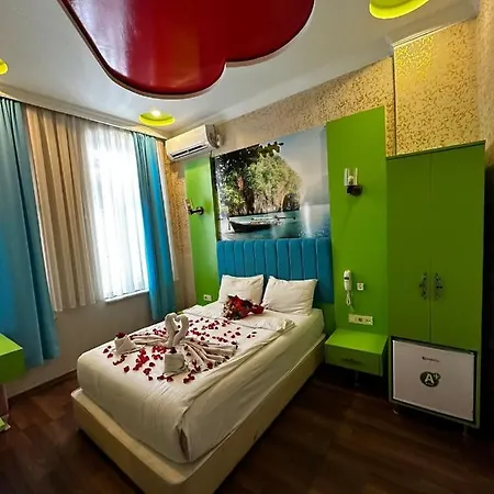Megaron 3* Istanbul