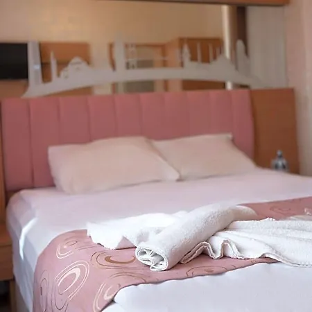 Szálloda Megaron 3*